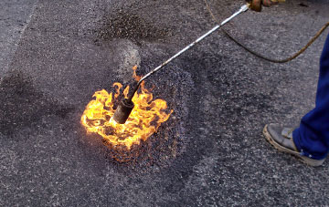 Bishop Norton flat roofing repairs